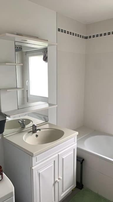 Appartement Lumineux De 60M2 Guer Εξωτερικό φωτογραφία